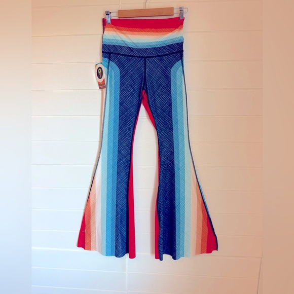 Yoga Democracy NEW Eco-Friendy Groovy Bell Bottoms - Picture 2 of 3